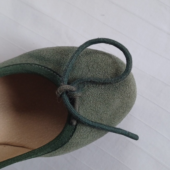 Zigi New York Moss Green Suede Wedge Heels NEW- Sz. 7.5 - Picture 4 of 10